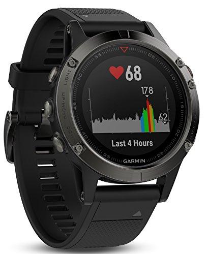 Garmin Fenix 5- Reloj multideporte, con GPS y medidor de frecuencia cardiaca, lente de cristal y bisel de acero inoxidable, 47 mm, cinta negra